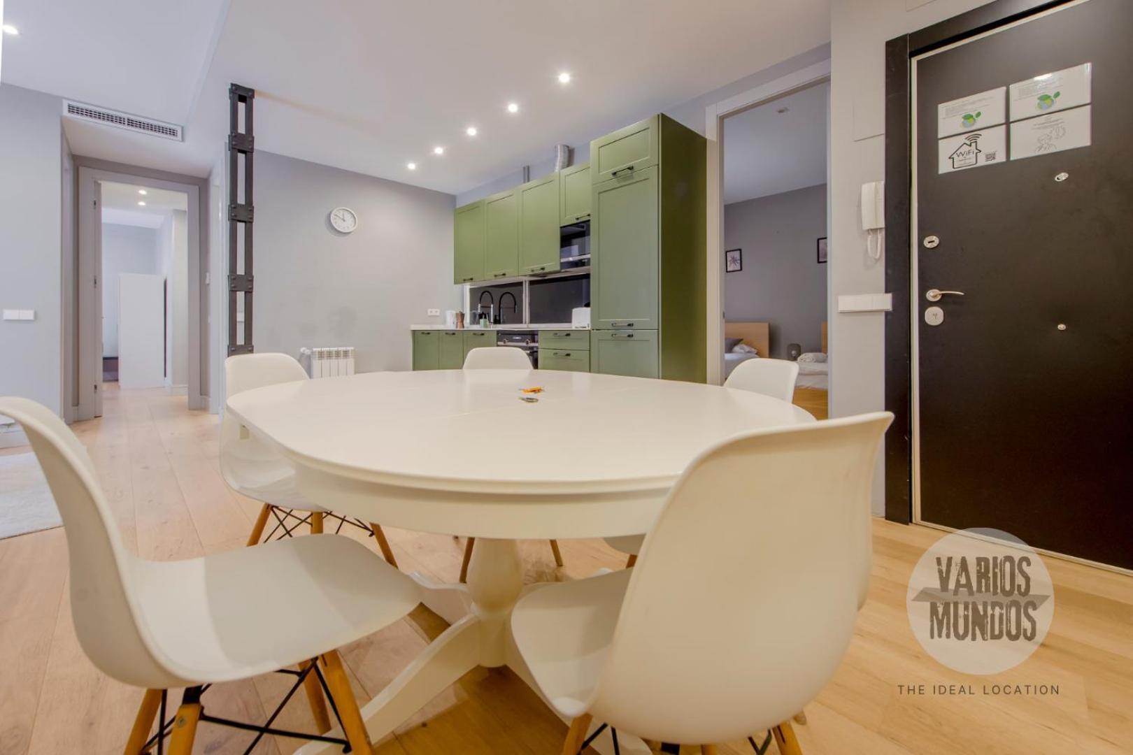 Vive La Modernidad Para 7 En Santa Ana 6 Madrid Exterior photo